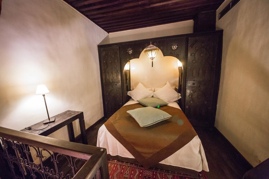 Dar Victoria Hotell Fès Exteriör bild