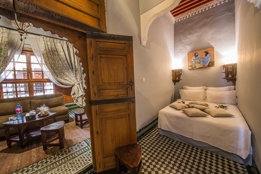Dar Victoria Hotell Fès Exteriör bild