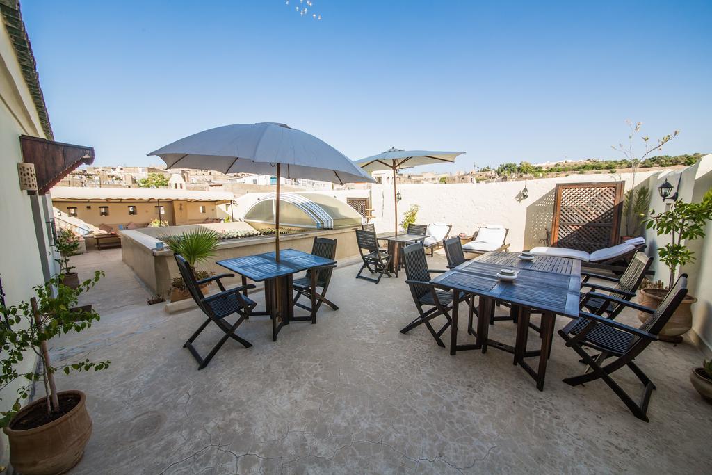 Dar Victoria Hotell Fès Exteriör bild
