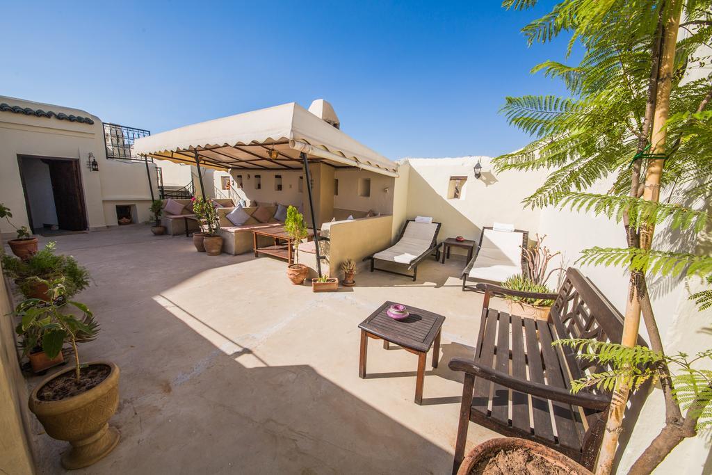 Dar Victoria Hotell Fès Exteriör bild