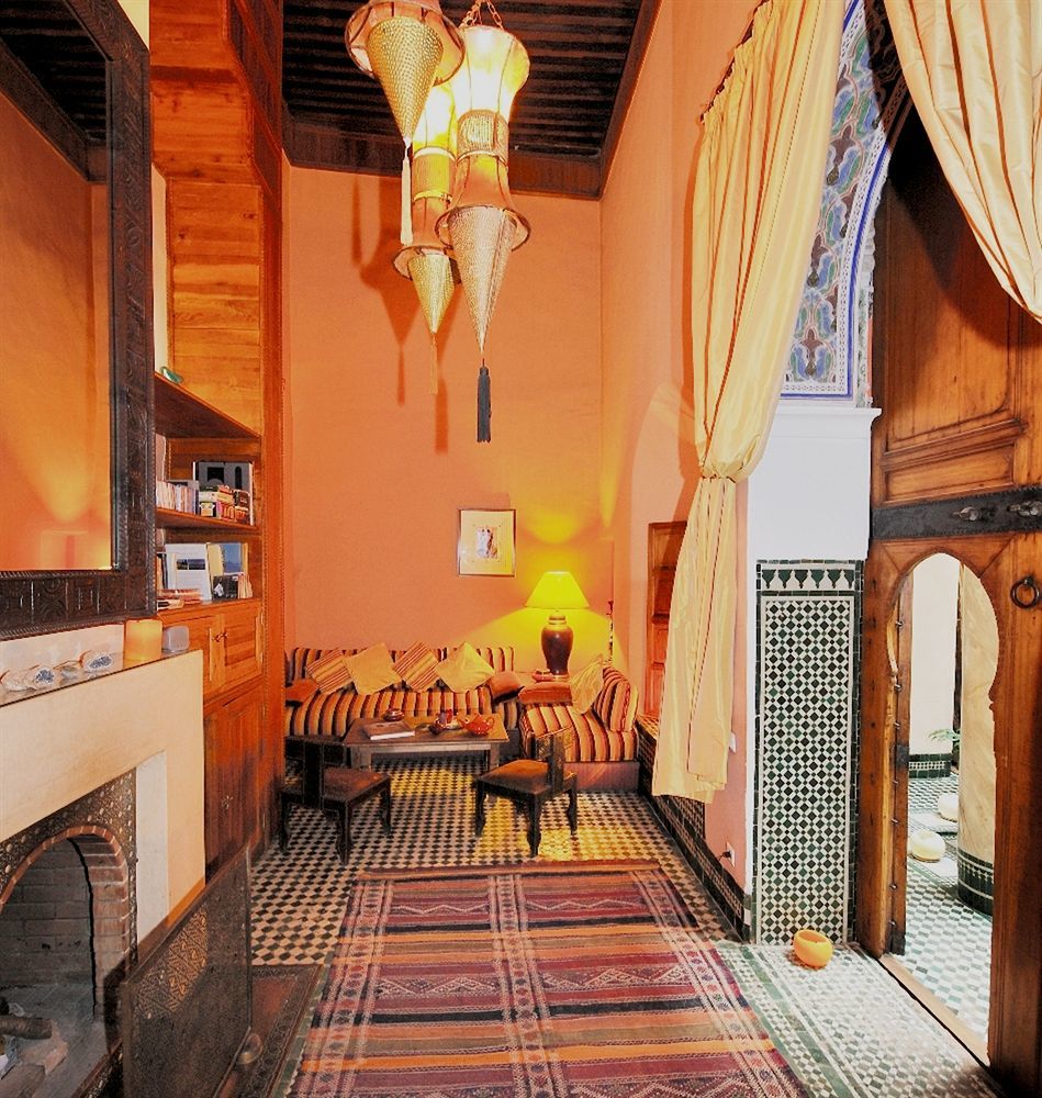 Dar Victoria Hotell Fès Exteriör bild