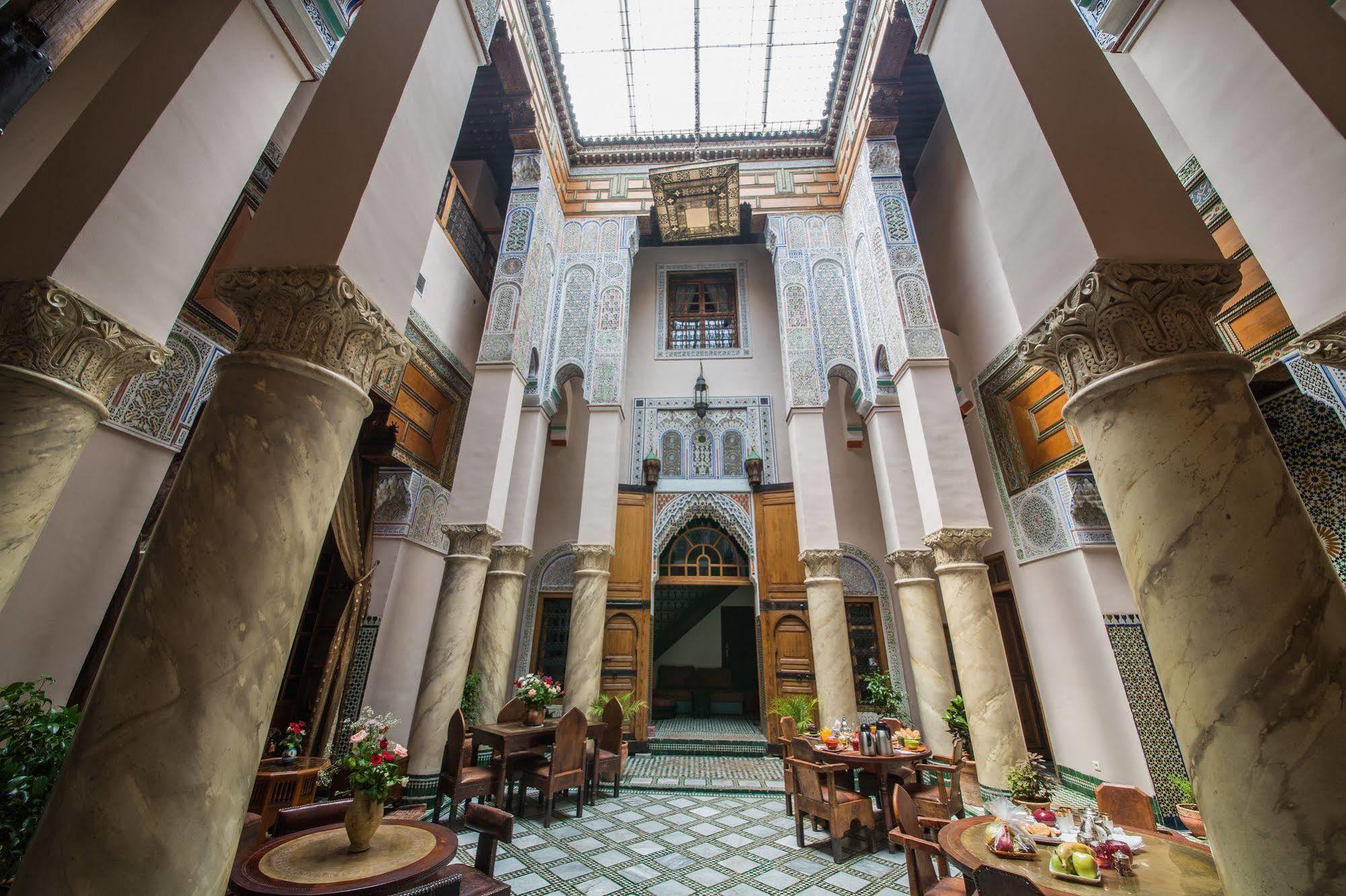 Dar Victoria Hotell Fès Exteriör bild