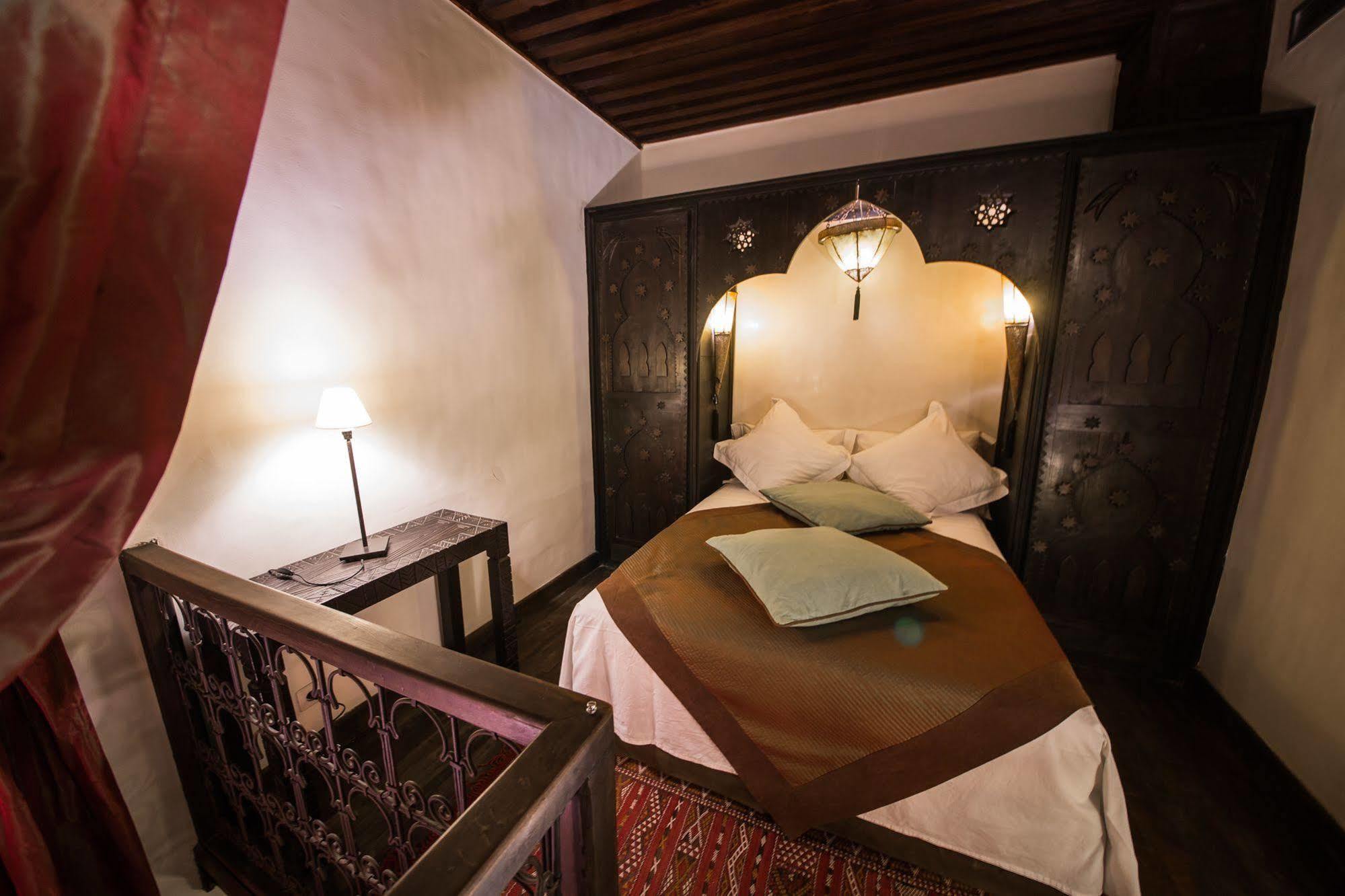 Dar Victoria Hotell Fès Exteriör bild